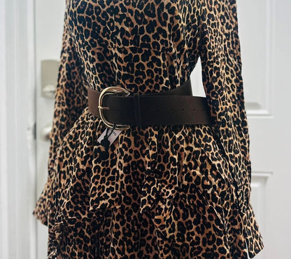 Modern Buckle Style Belt