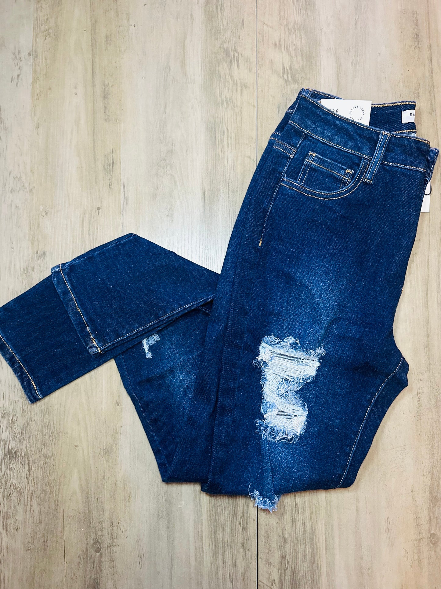 Pantalón Roto de mezclilla