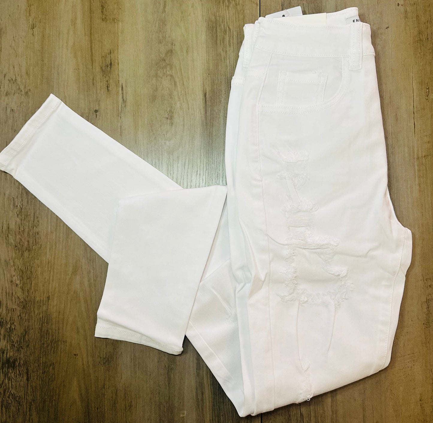 Pantalón blanco de mezclilla